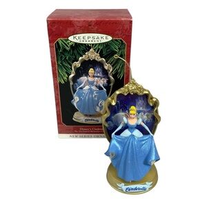 Vintage 1997 Hallmark Keepsake Christmas Ornament Disney's Cinderella #1 Series